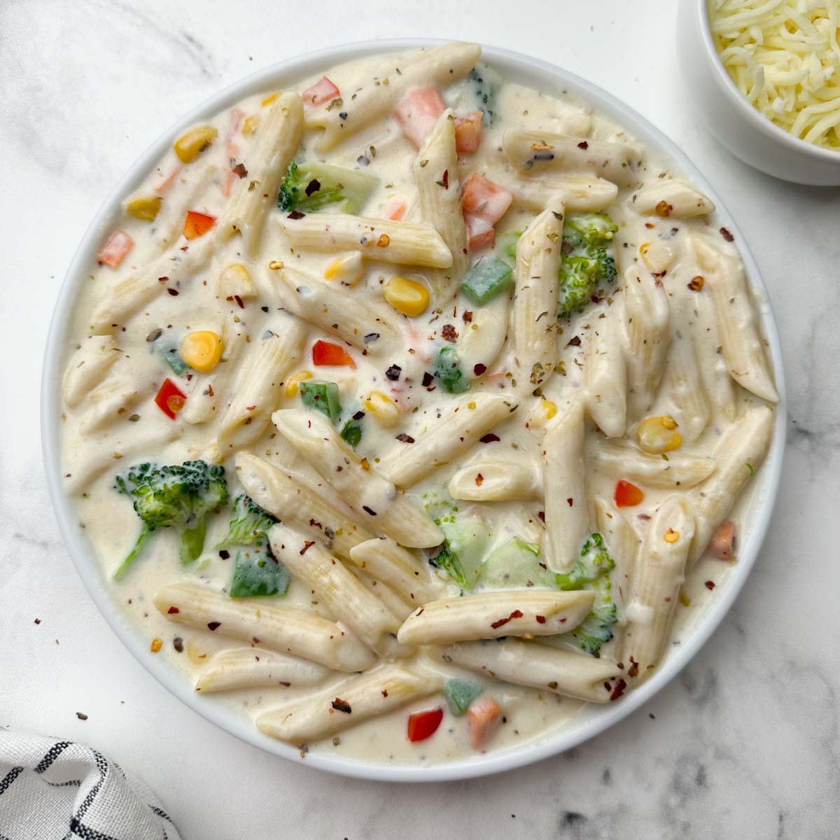 American White Sauce Pasta